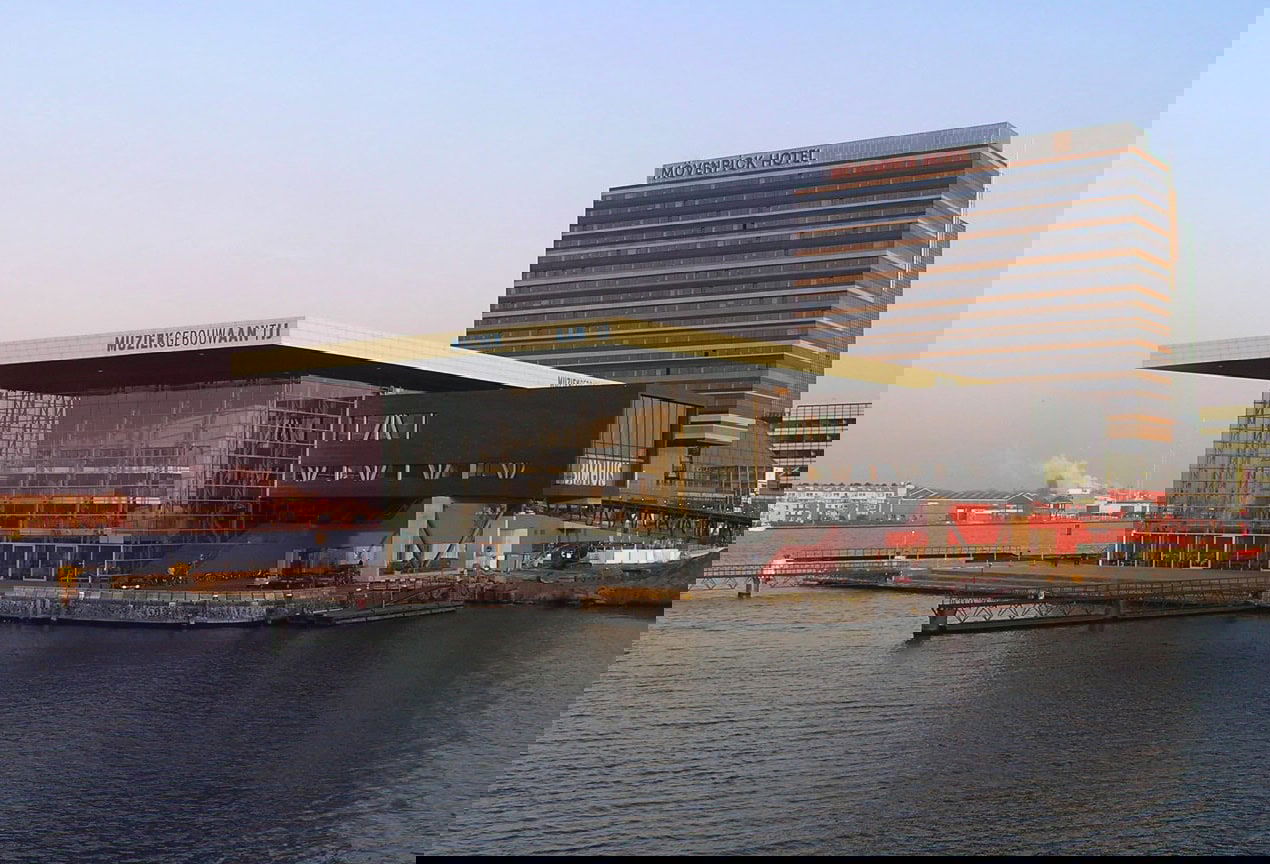 Amsterdam-Muziekgebouw-aan-t-IJ