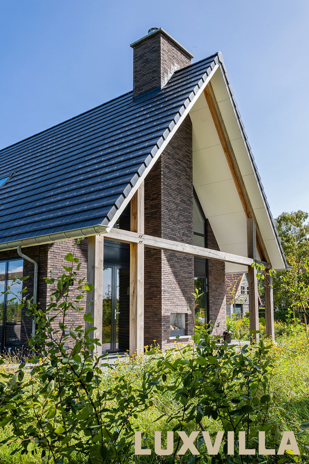 SCHUURWONING MET VERANDA