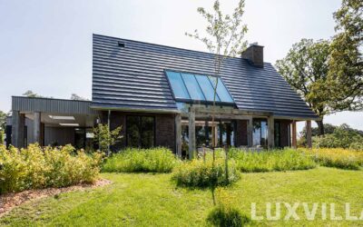 Dakpannen leggen recht of in halfsteens verband?
