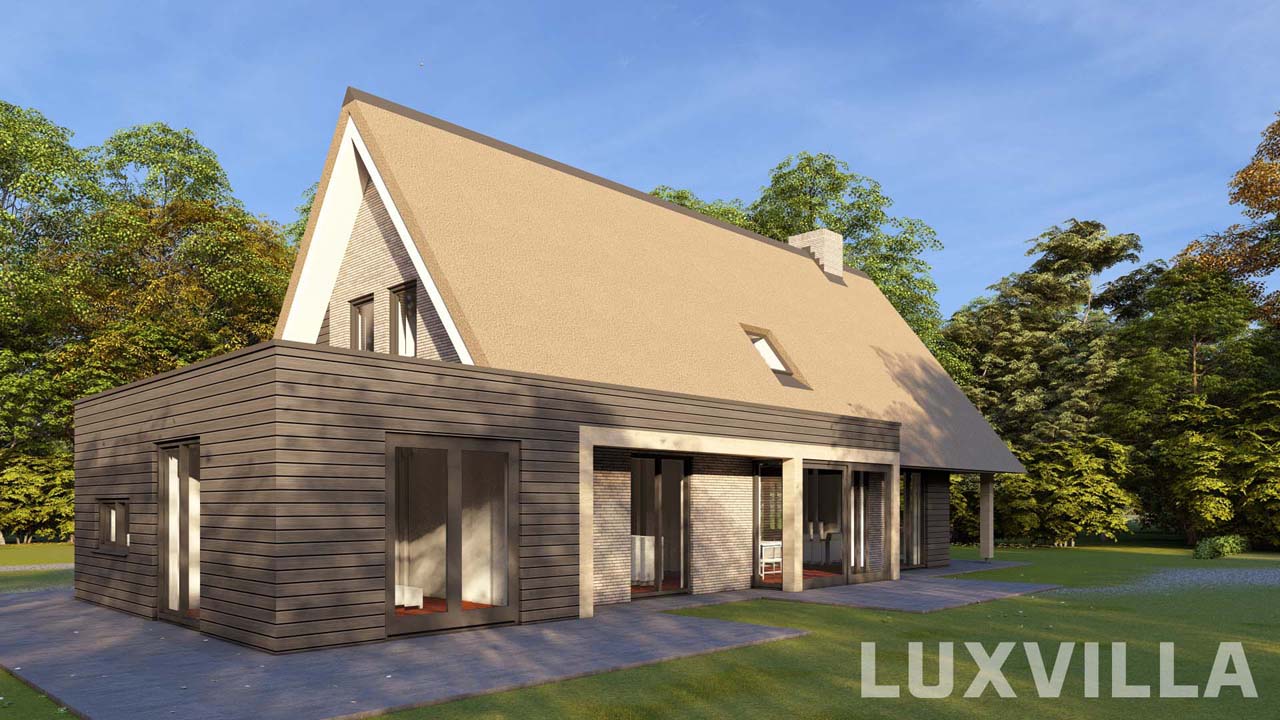 Achterzijde van een rietgedekte schuurwoning in Empe met grote glaspartijen, overkapping en tuinzicht