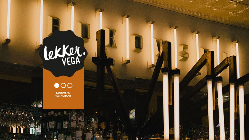 Bar Bukowski is een prima vega hotspot overdag. En je kan blijven hangen in de avond voor de drank.