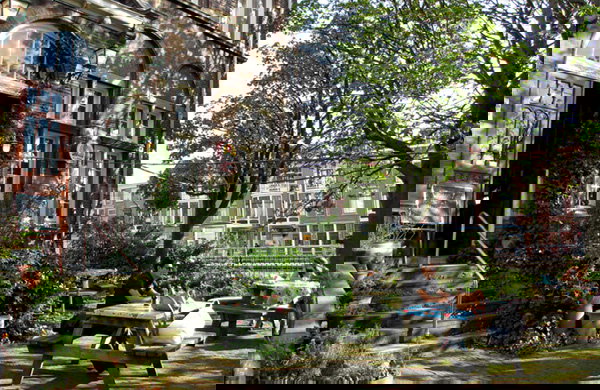 restaurant hagedis is de locatie voor vegetarisch dineren in 1900, de tijden van Pomona herleven