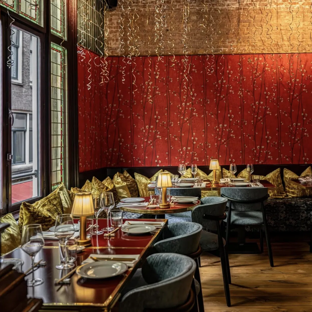 en nog een indruk van het interieur van restaurant chop chop