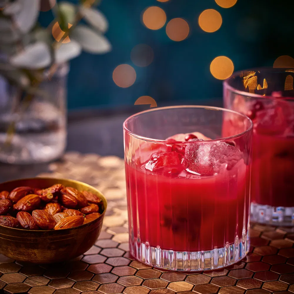 Granaatappel negroni cocktail