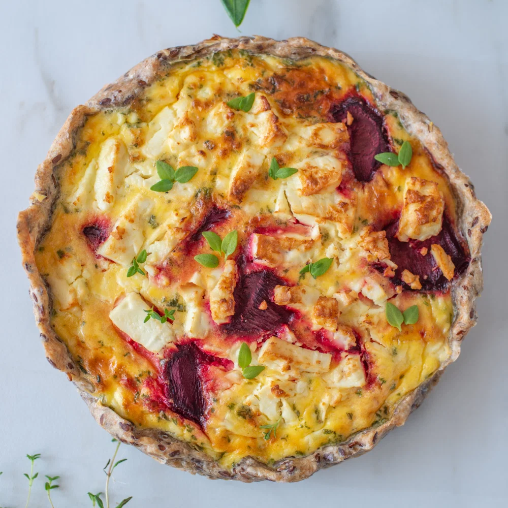 Quiche met rode bieten