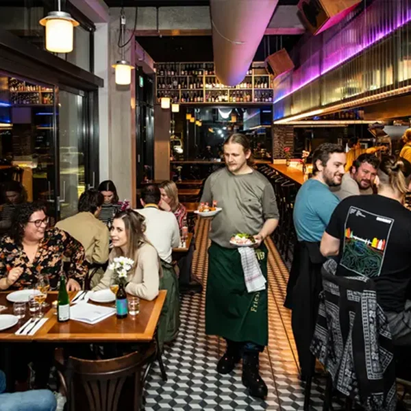 Vega hotspot Pelusa in Noord weten Amsterdammers goed te vinden!