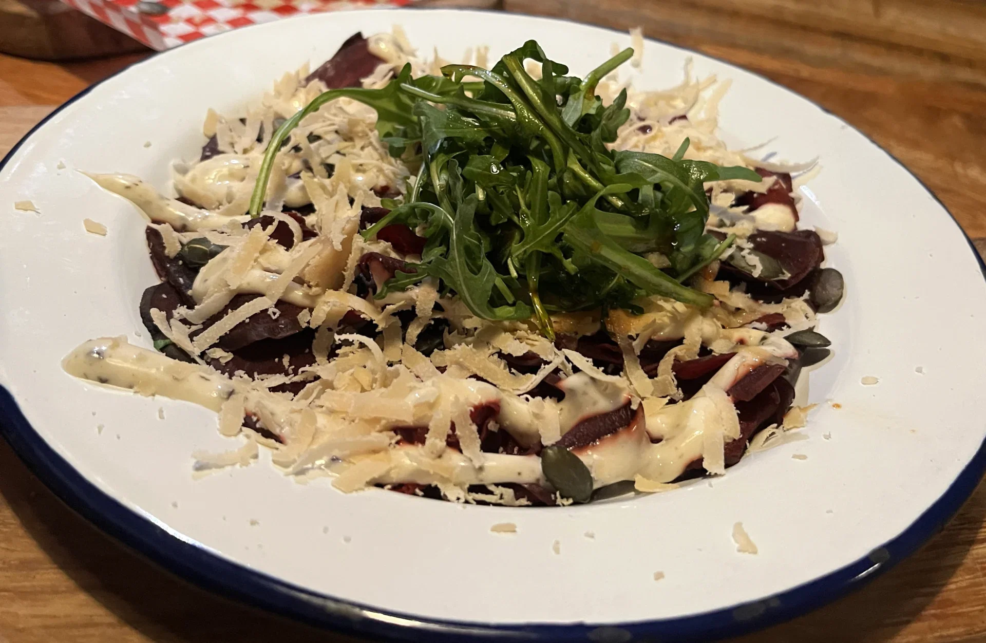 een van de heerlijke plantaardige starters bij Vegan Pizza Bar