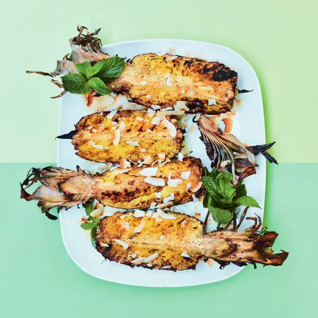 Kaneel ananas van de bbq