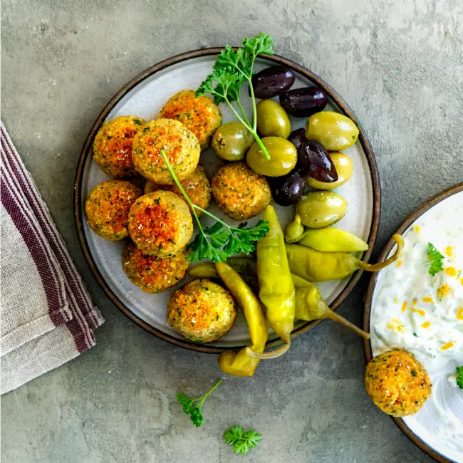 Griekse kikkererwtenballetjes maken