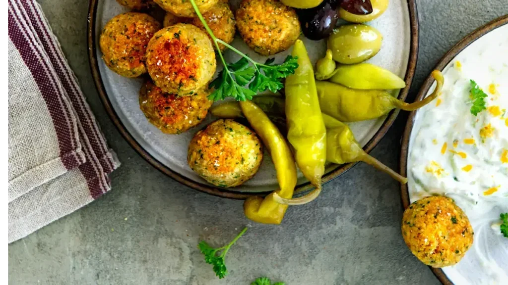 Griekse kikkererwtenballetjes recept